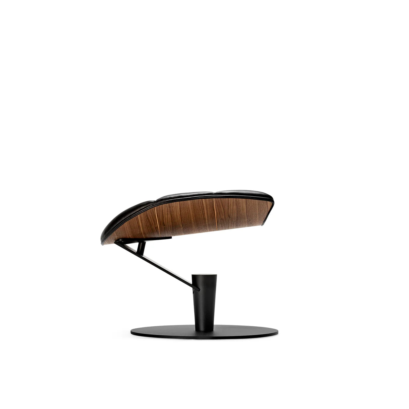 THE LOBSTER FOOTSTOOL