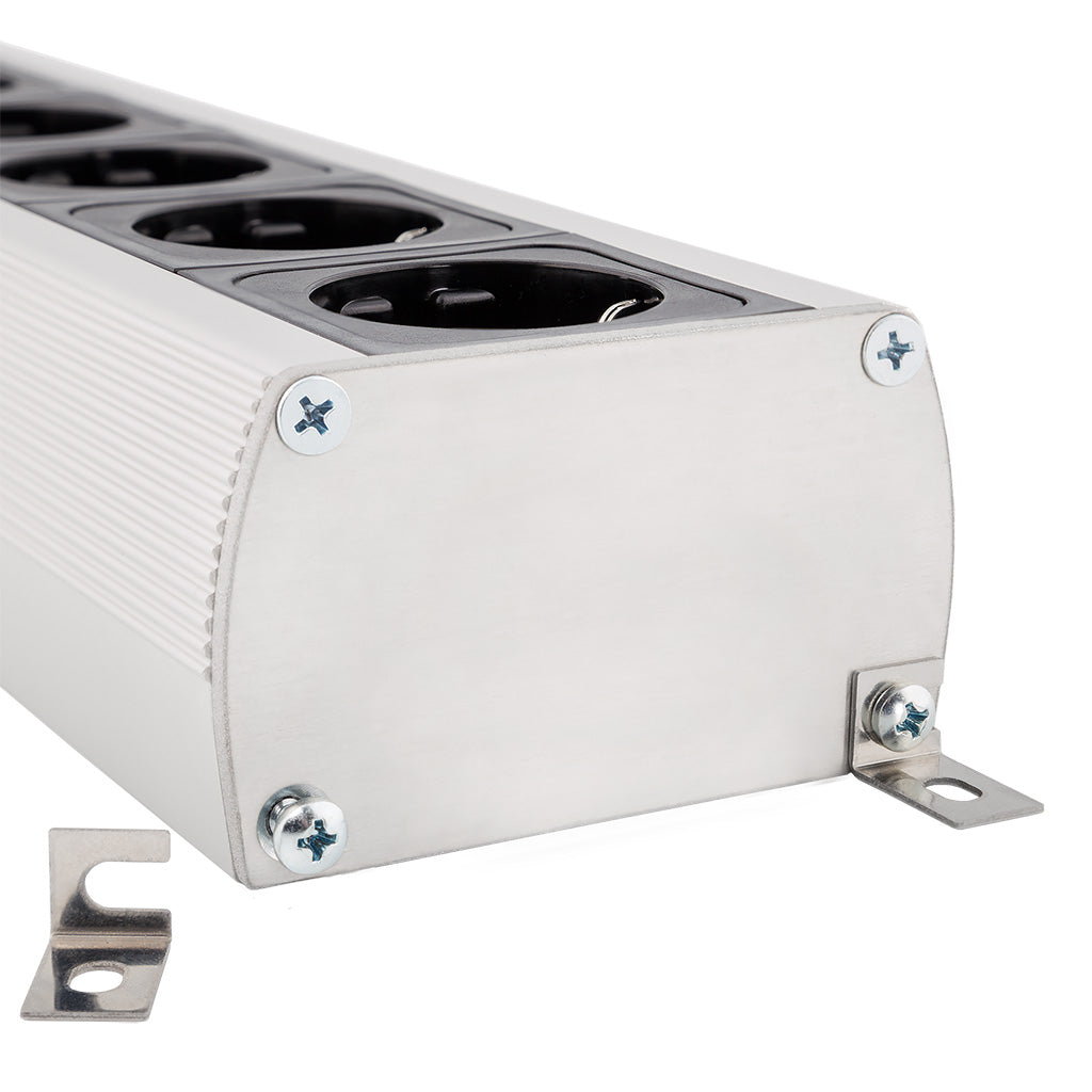 SUPRA Cables MAINS BLOCK MD02-EU SWITCH